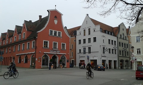 Ingolstadt, egy város, ahol a lakók leginkább bringával járnak. Miért is?