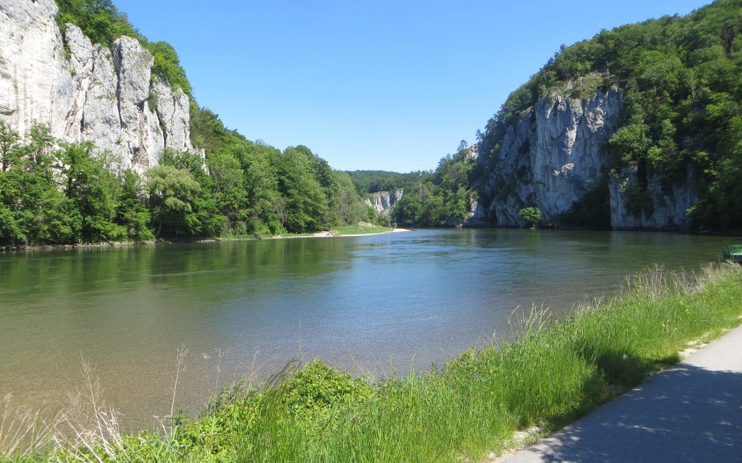 Donaudurchbruch, avagy kalandozás oda, hol a Duna keskeny szurdokkal töri át magát a sziklaszirtek közt.