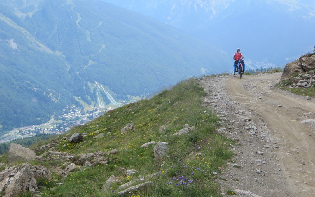 2019. Franciatúra 8.rész Strada dell’ Assieta: brutál mászások láncolata 2000-2500 méteres magasságban.